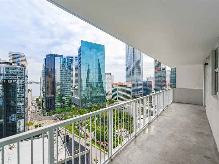1250 S Miami Ave #1906 — Photo 16