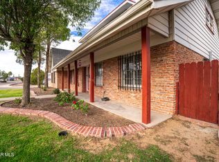 9941 Debbie Dr, El Paso, TX 79925