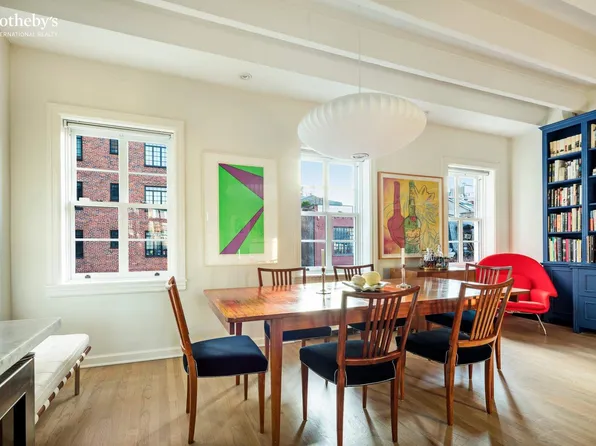 69 Washington Place image 4 of 25