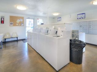 121 Kokomo St #2B-1BA-779SQFT, Colorado Springs, CO 80911