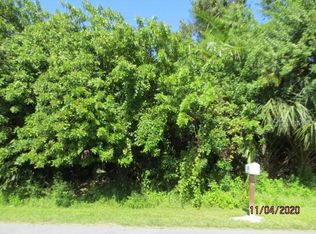 556 Magnolia Ave NW, Port Charlotte, FL 33952