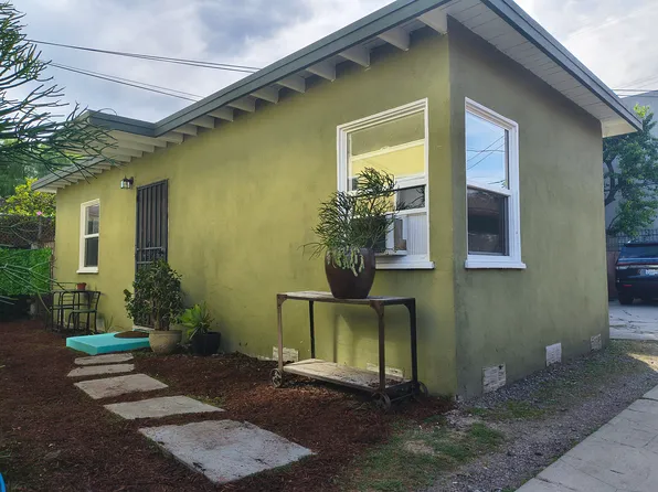 2215 Carmona Ave, Los Angeles, CA 90016