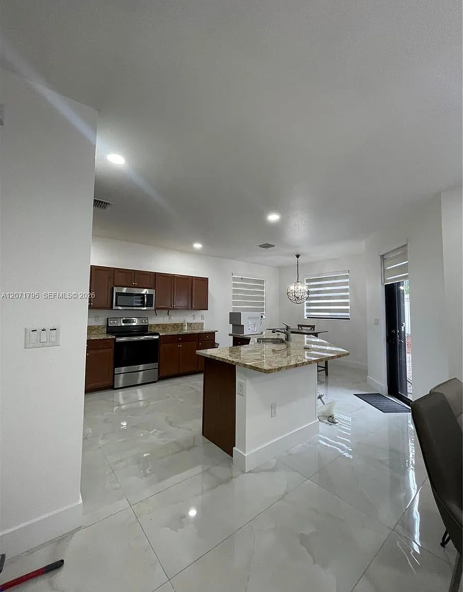 Bonterra — Photo 4