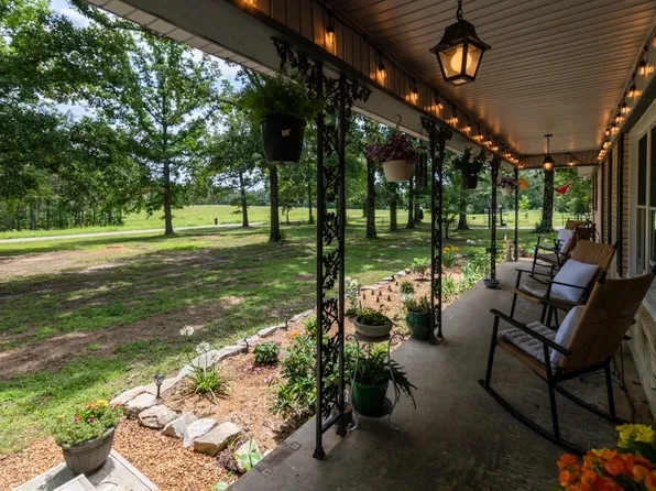 7636 Liberty Rd, Scotts Hill, TN 38374