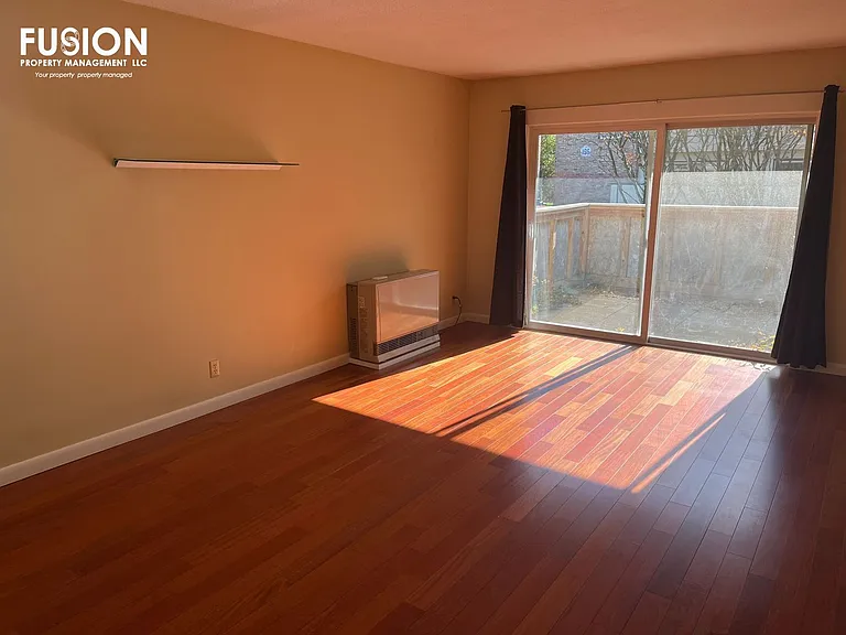 209 Ledgewood Cir #101 — Photo 10