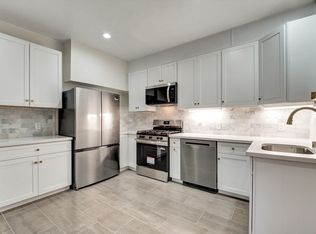 894 55th St, Emeryville, CA 94608