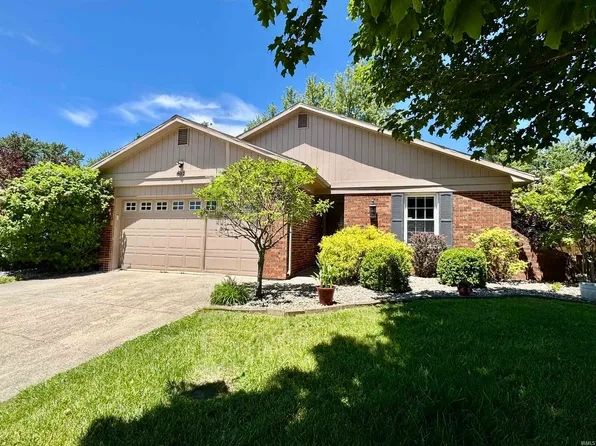 802 Philadelphia Dr, Kokomo, IN 46902