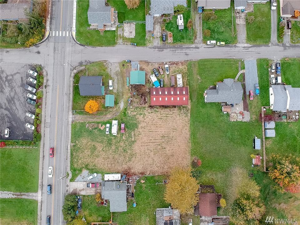 1st image of 414 Milwaukee Blvd S