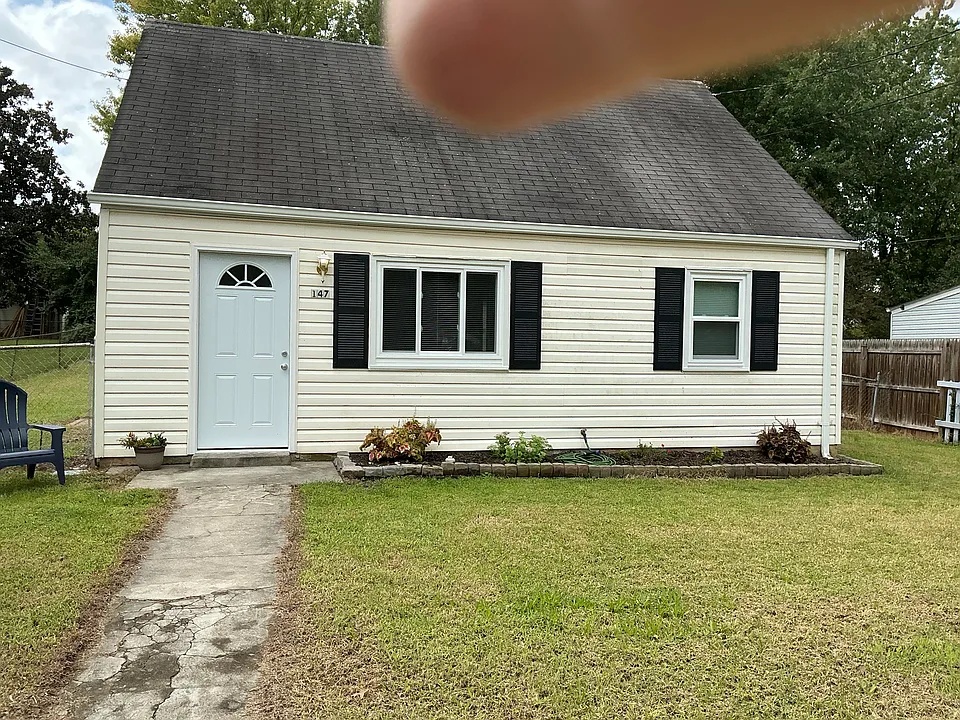 147 Old Centreville Rd
