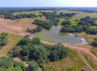 2424 County Road 250, Weimar, TX 78962