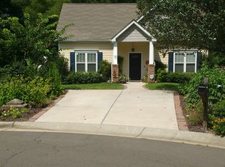 10 Gable Ct, Durham, NC 27704