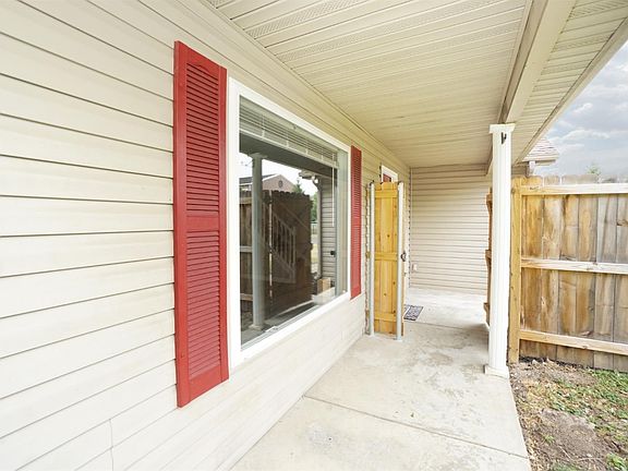 3rd image of 3140 Buttercup Ct