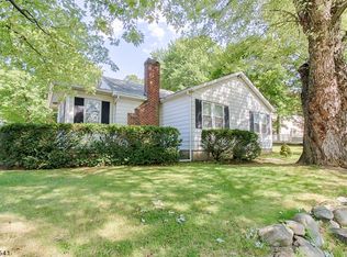 48 Allentown Rd, Parsippany, NJ 07054