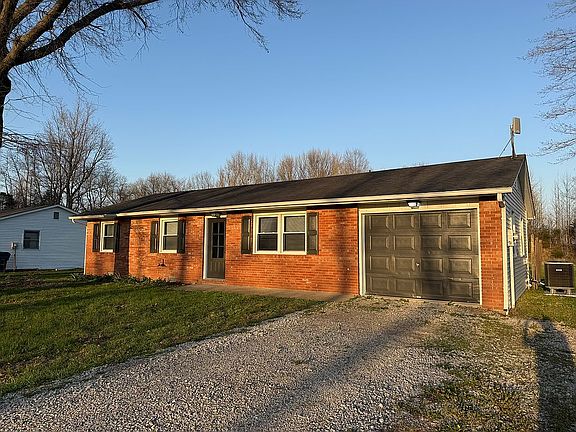 2nd image of 5705 W Greenbriar Rd