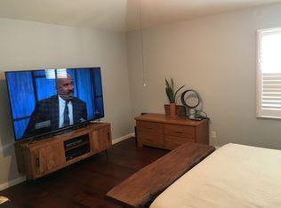 1301 W Riverside Dr, Burbank, CA 91506