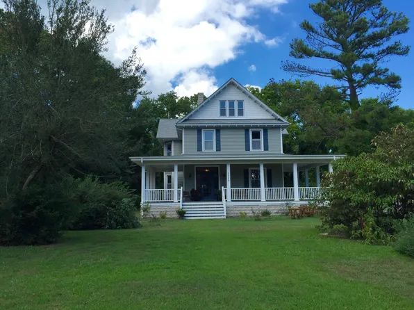 3589 Cherrystone Rd, Cape Charles, VA 23310