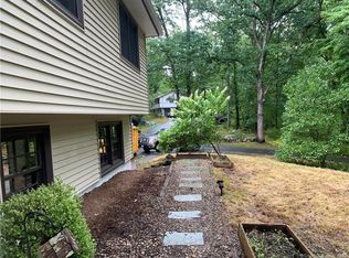 55 Amos White Rd, Southbury, CT 06488