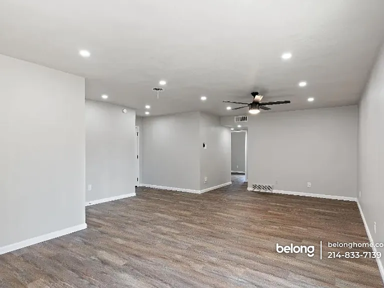819 Wateka Way — Photo 4