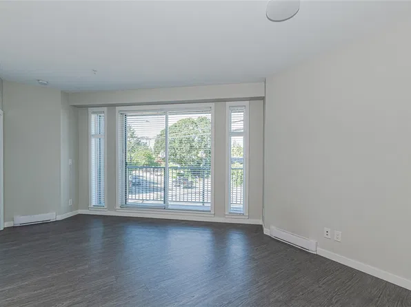 2843 Jacklin Rd #216, Langford, BC V9B 4P4