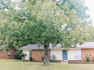 448 Pecan Tree Dr, Montgomery, AL 36109