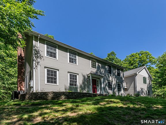 2nd image of 3 Weldon Court