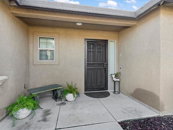 5th image of 3521 Humbug Dr