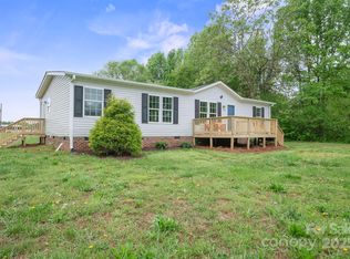 125 Rocky Point, Cleveland, NC 27013