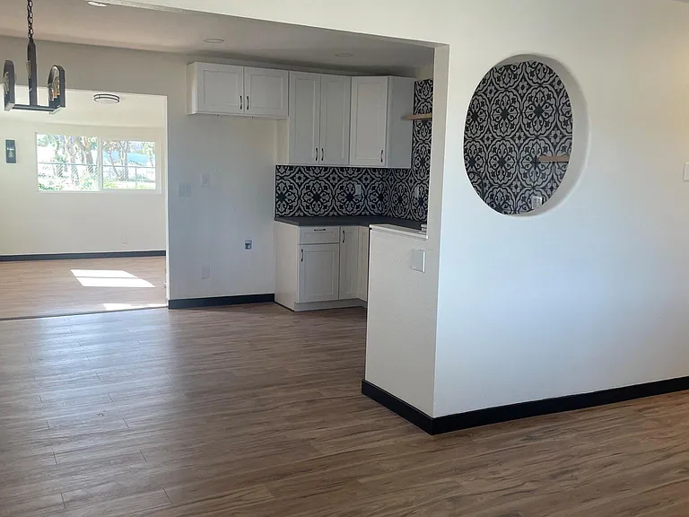 7580 Palm Ave — Photo 5