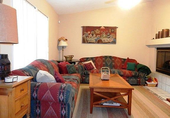 3rd image of 284 SE McNair Ct