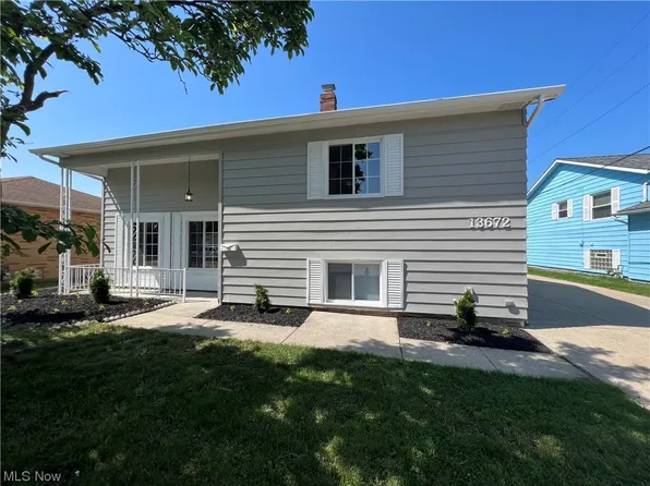 13672 Zaremba Dr, Brookpark, OH 44142