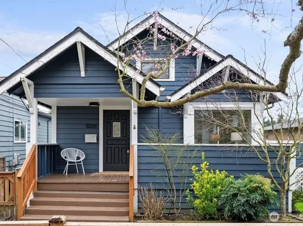 8341 28th Avenue NW, Seattle, WA 98117