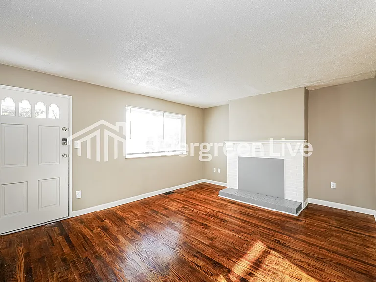 27 Orchard Dr — Photo 3