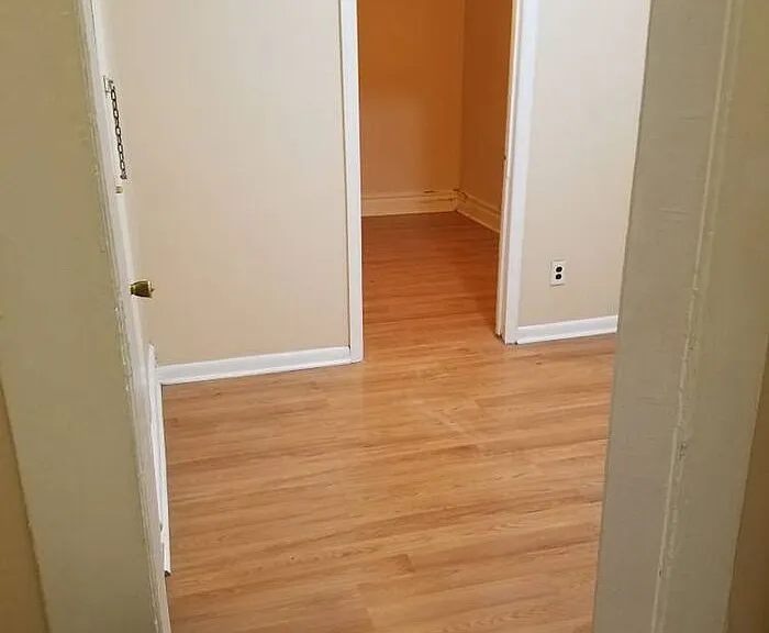 91 S Munn Ave #3 — Photo 5