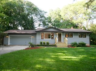 28947 W Kristy Ln, Cary, IL 60013