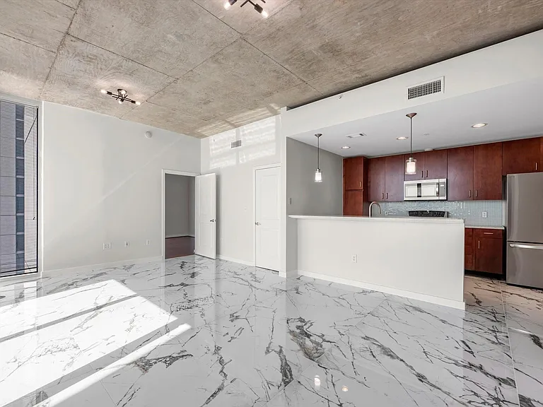 5925 Almeda Rd #11702 — Photo 4