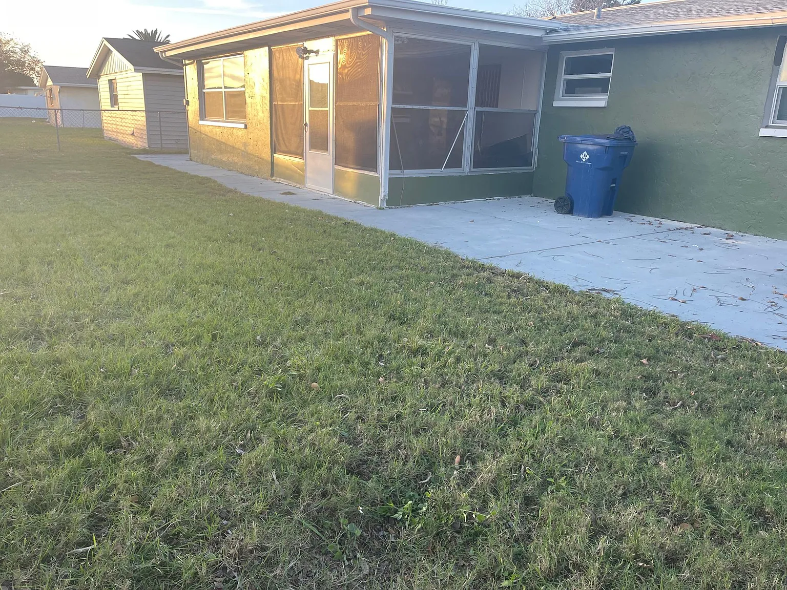 3 bed, 1072 sqft, $1,850 — Photo 3