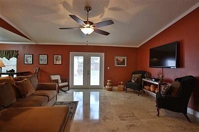 3rd image of 14 Blyth Ct