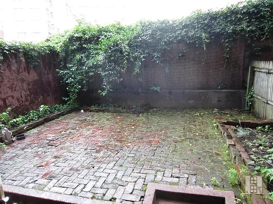 Rented by Halstead Real Estate | media 36