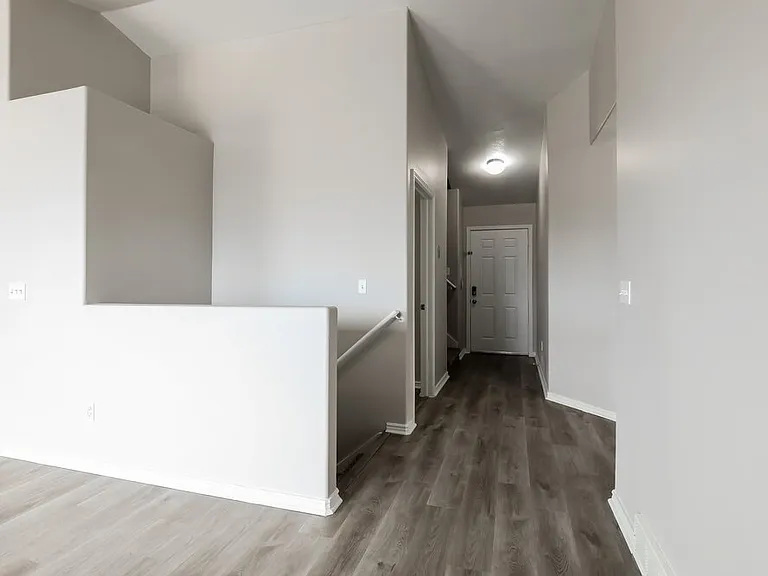 6824 N Yakima Way — Photo 9