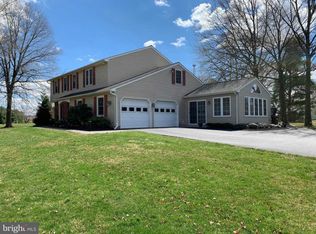 922 E Walnut St, Perkasie, PA 18944