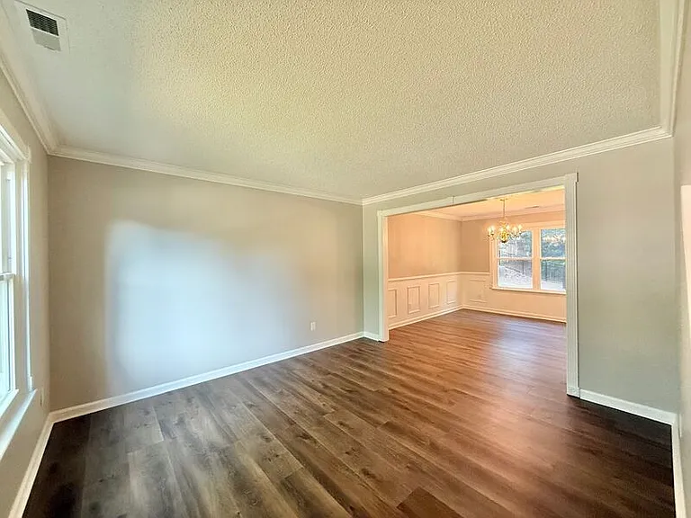 301 Siena Dr — Photo 4