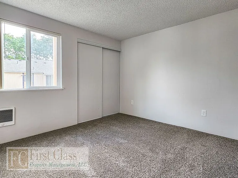 3648 SW Beaverton Hillsdale Hwy #9 — Photo 12