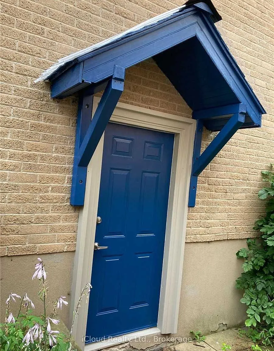 2 bed, $2,100 — Photo 1