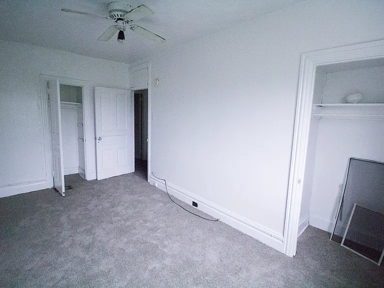 39 Lawn St #2 — Photo 7
