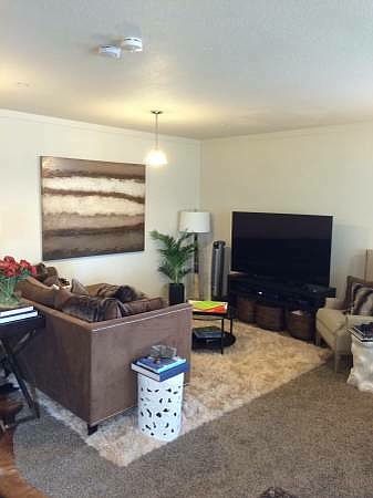 2nd image of 227 Walnut St Unit 1