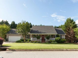 17 Terrace Ridge Dr, Taylors, SC 29687