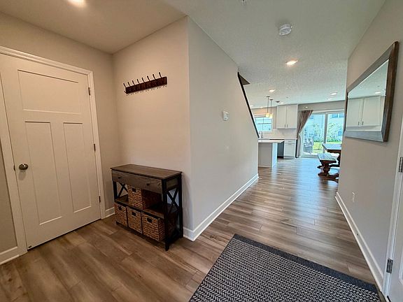 4th image of 2172 Jasper Ct