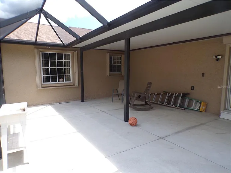 18407 Avon Ave — Photo 34