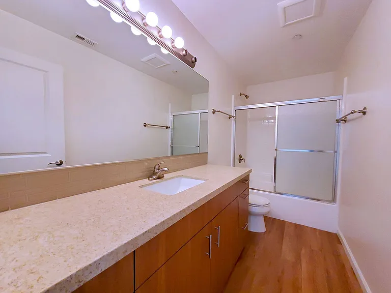 12550 Laurel St — Photo 37