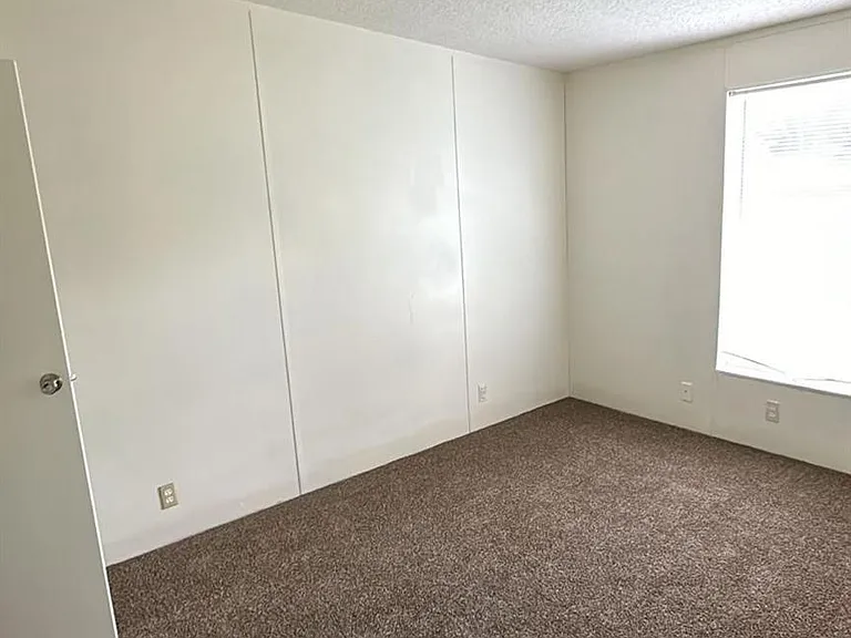 15710 Cypress Garden Dr — Photo 13